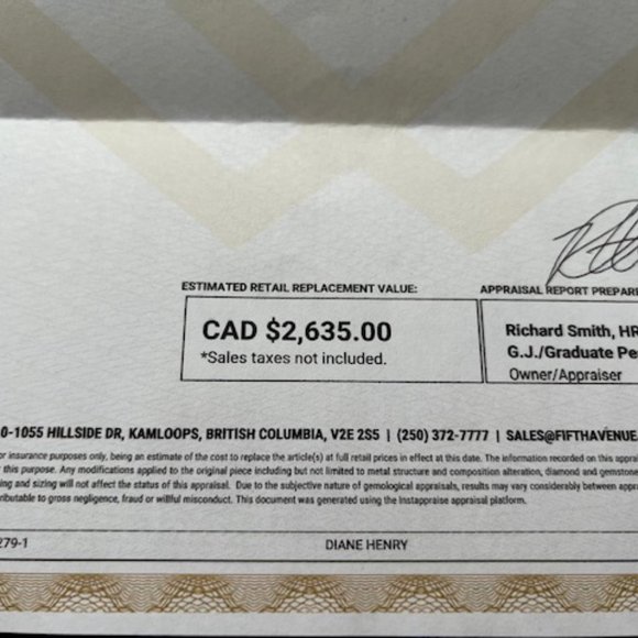 Canadian Ice 3 stone diamond ring. - Picture 6 of 6